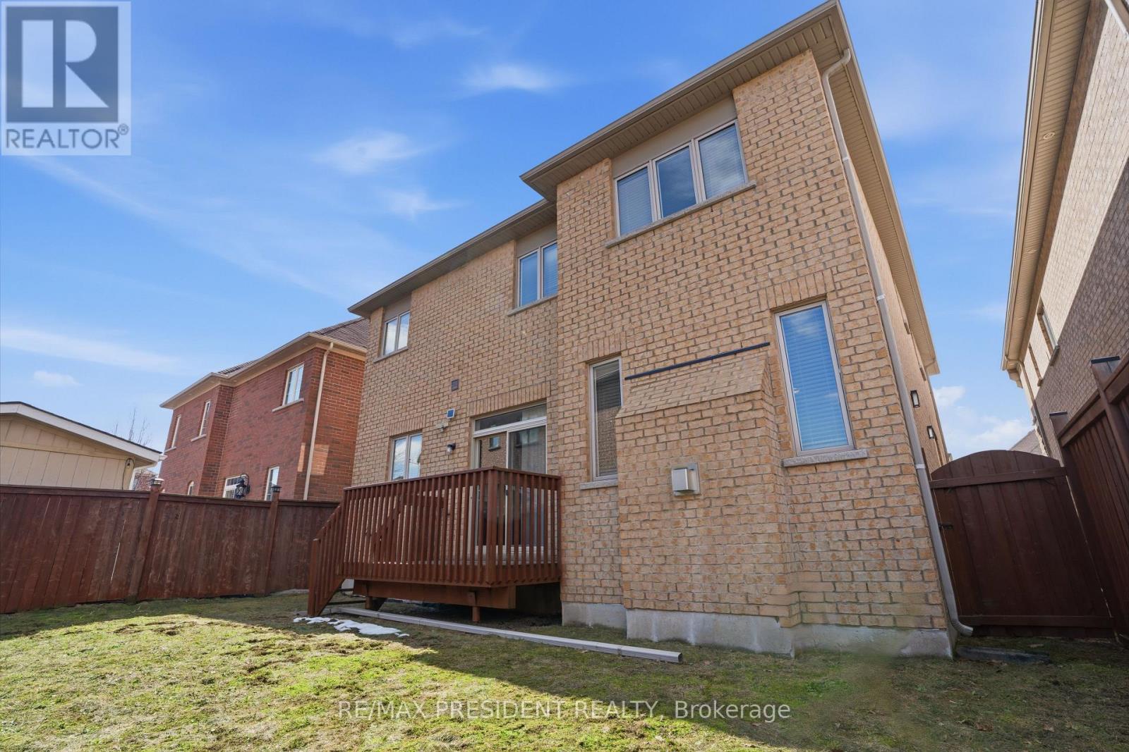 17 MCCARTNEY STREET, Hamilton (Waterdown), Ontario, L8B0T7 — Photo 40