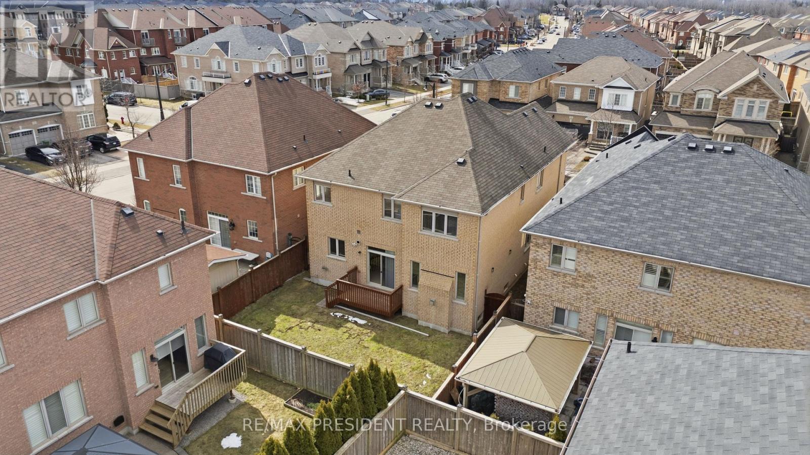 17 MCCARTNEY STREET, Hamilton (Waterdown), Ontario, L8B0T7 — Photo 45