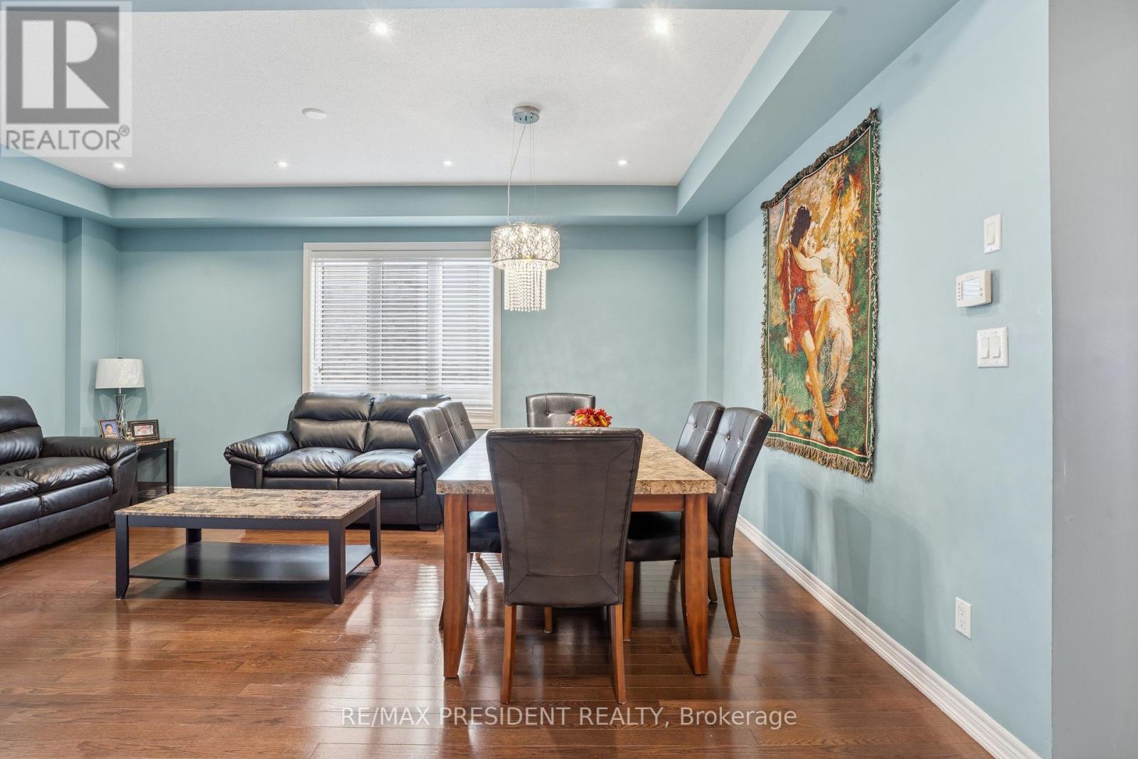 17 MCCARTNEY STREET, Hamilton (Waterdown), Ontario, L8B0T7 — Photo 9