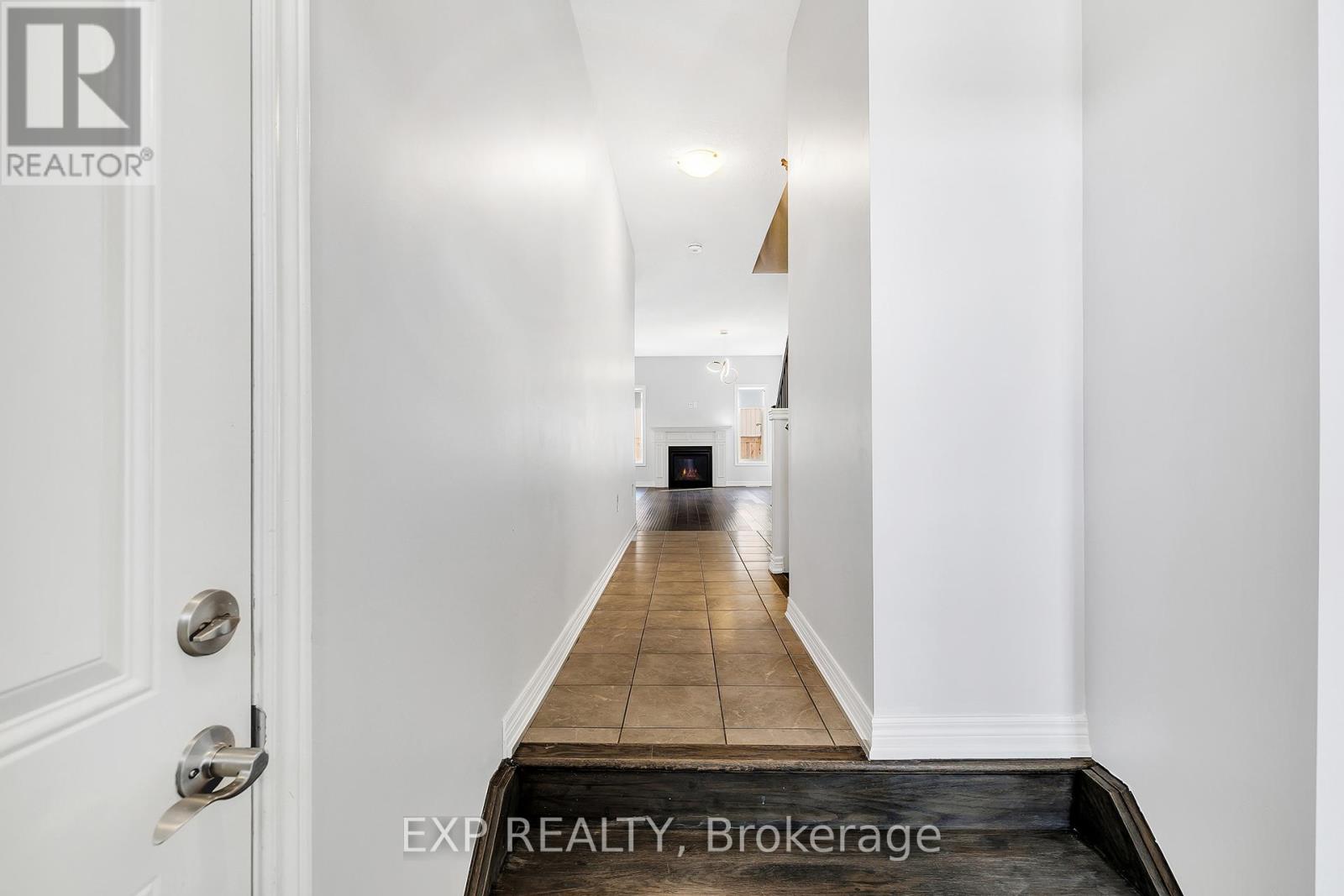 89 SONOMA VALLEY CRESCENT, Hamilton (Mewburn), Ontario, L9B0J3 — Photo 12