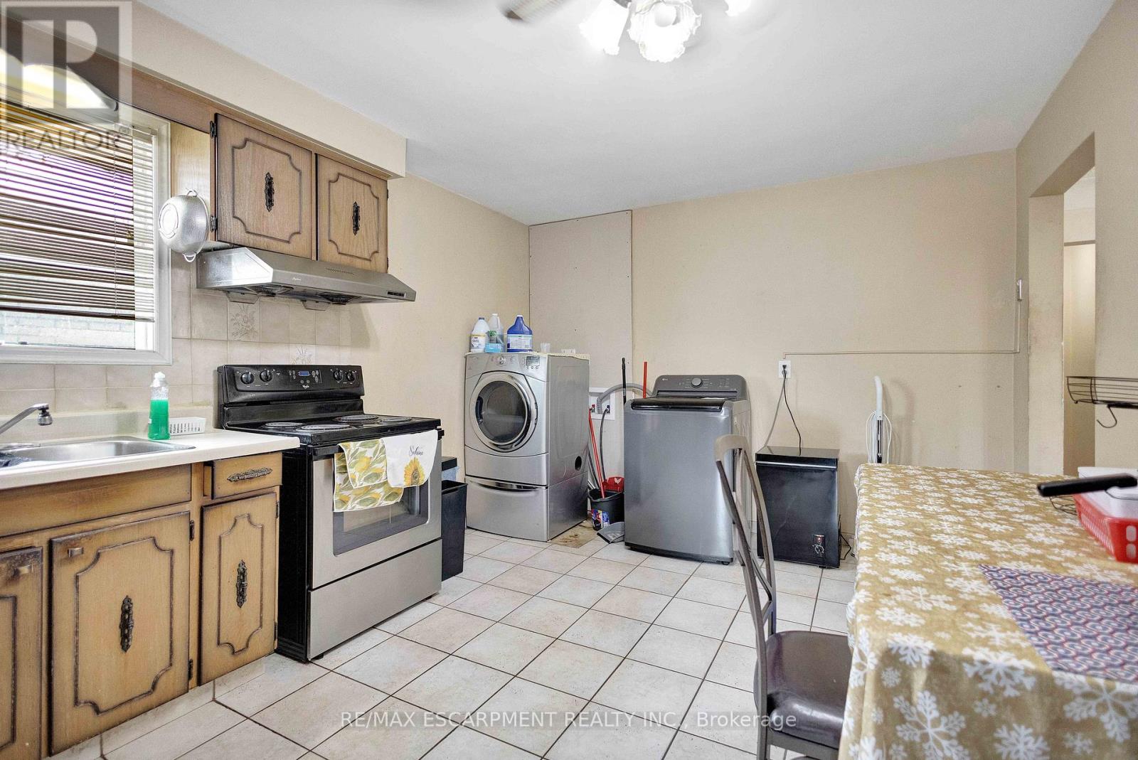 304 CELTIC DRIVE, Hamilton (Stoney Creek), Ontario, L8E3S2 — Photo 12