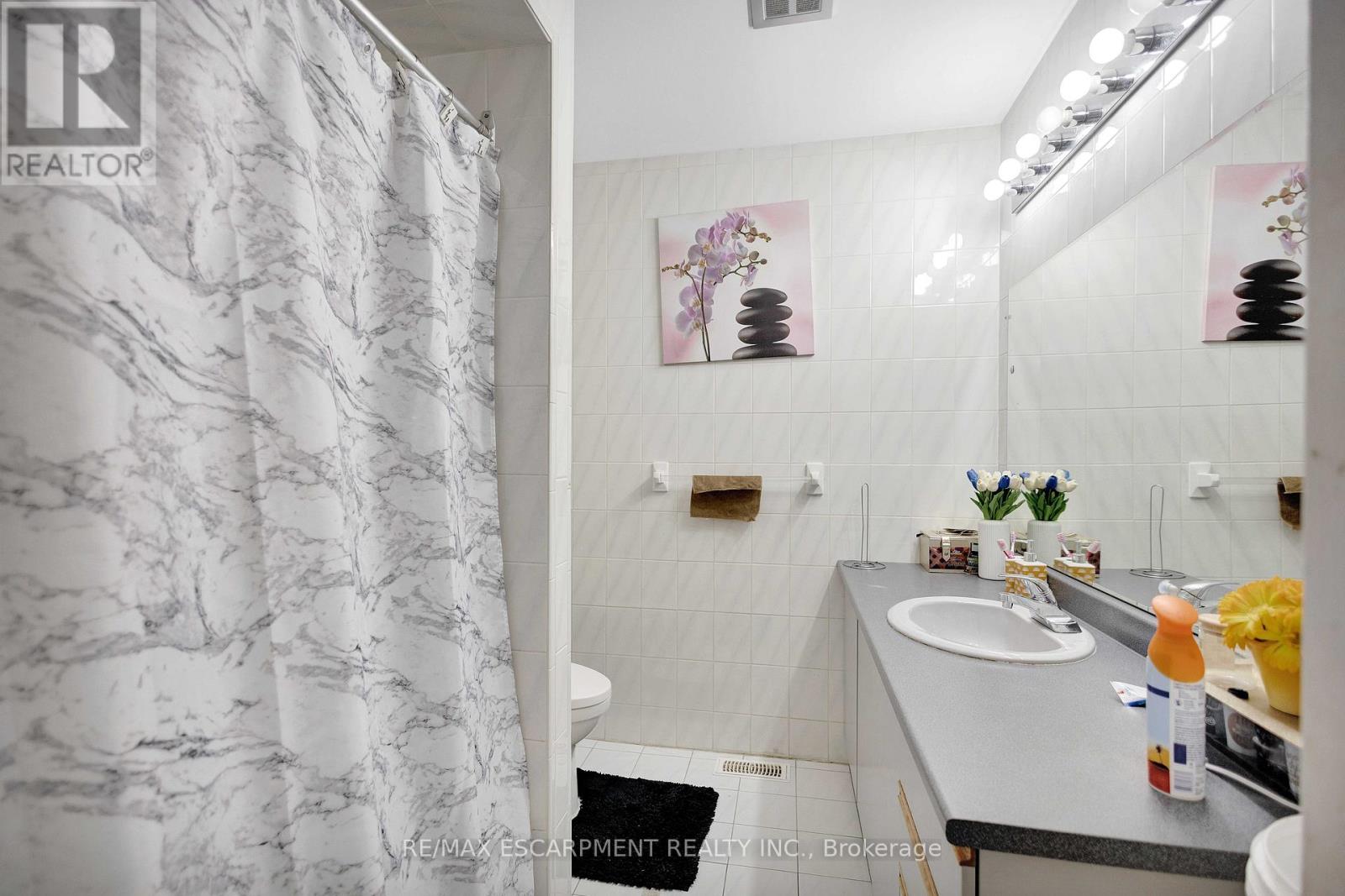 304 CELTIC DRIVE, Hamilton (Stoney Creek), Ontario, L8E3S2 — Photo 15