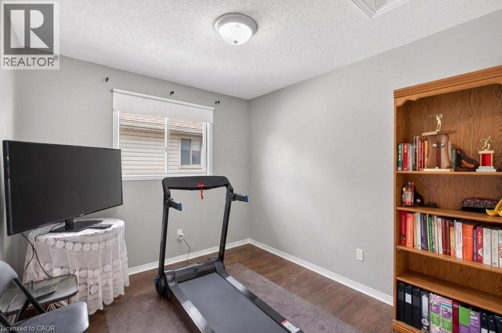 35 HEPBURN Crescent, Hamilton, Ontario, L9C7S4 — Photo 18