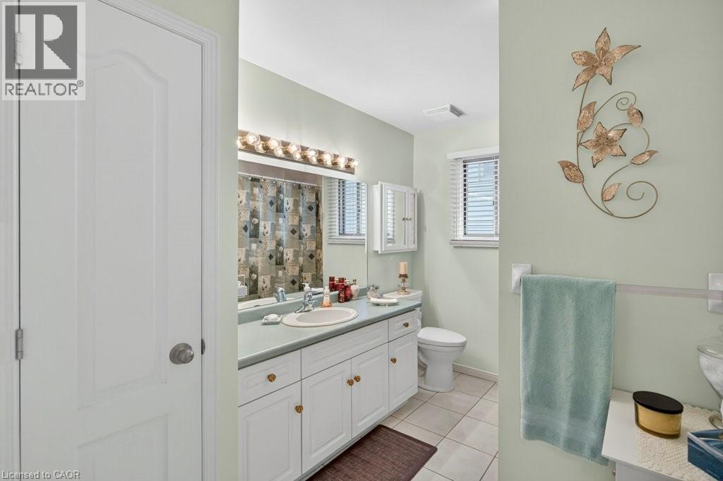 35 HEPBURN Crescent, Hamilton, Ontario, L9C7S4 — Photo 20