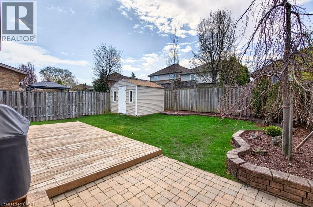 35 HEPBURN Crescent, Hamilton, Ontario, L9C7S4 — Photo 34