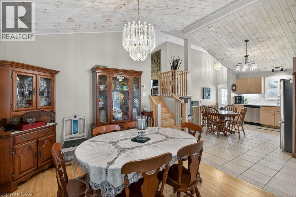 35 HEPBURN Crescent, Hamilton, Ontario, L9C7S4 — Photo 7