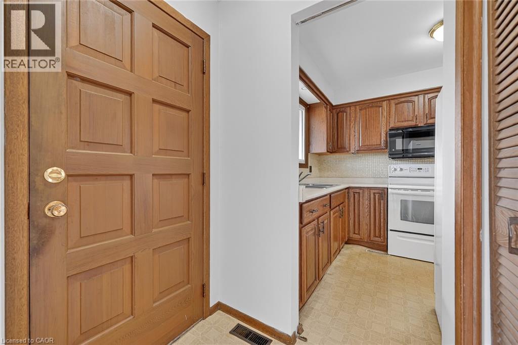 40 HILLMER Road, Cambridge, Ontario, N1R6B6 — Photo 8