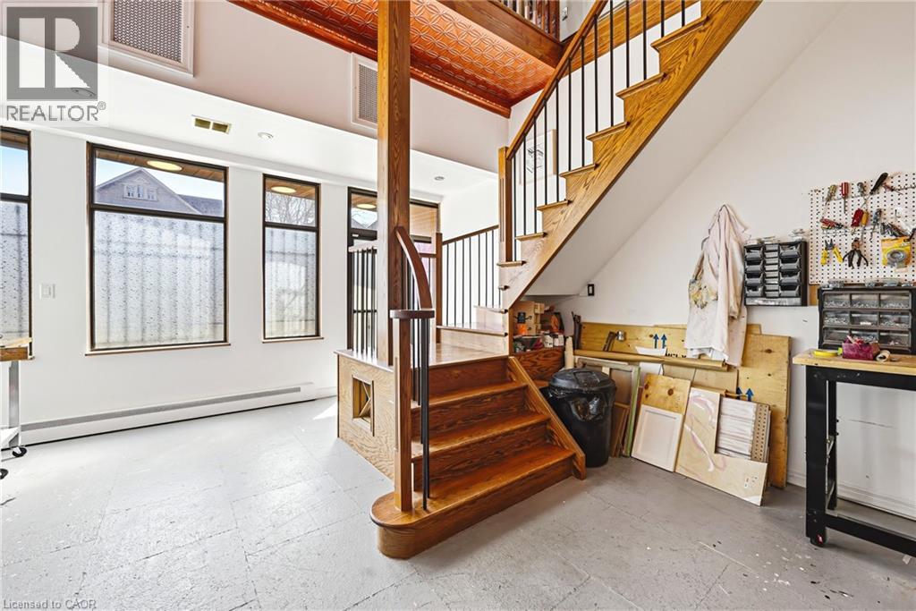 593 & 595 E KING Street E, Hamilton, Ontario, L8N1E4 — Photo 4