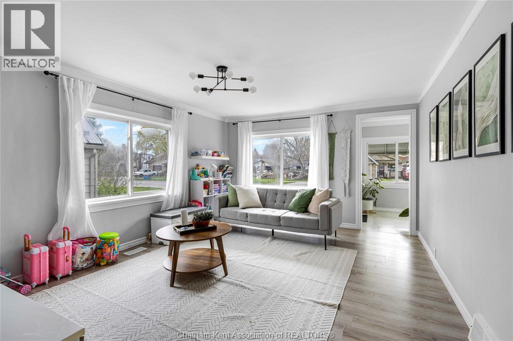 236 SANDYS STREET, Chatham, Ontario, N7L3P8 — Photo 9