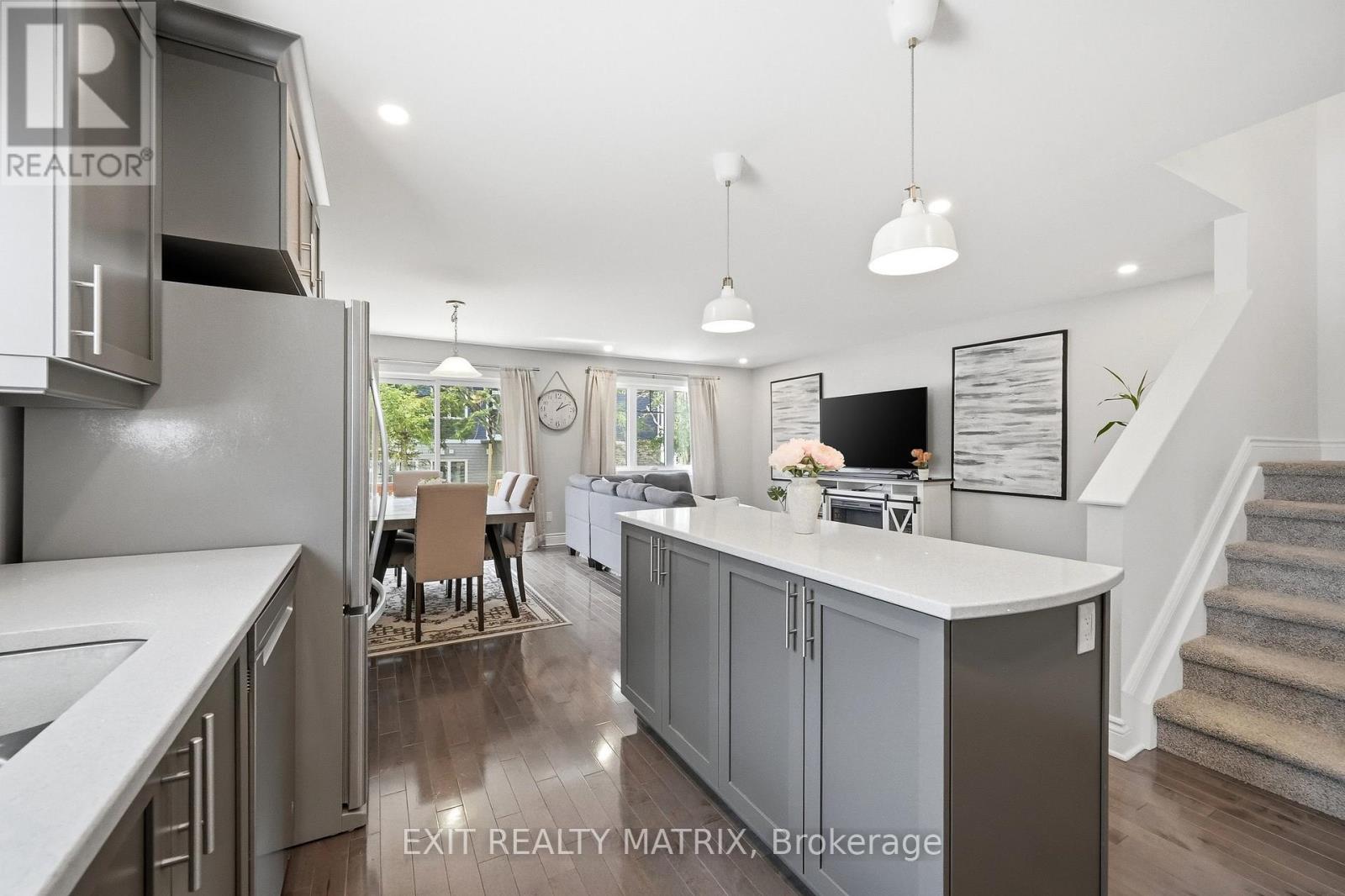 368 TWILIGHT AVENUE, Russell, Ontario, K4R0E6 — Photo 6