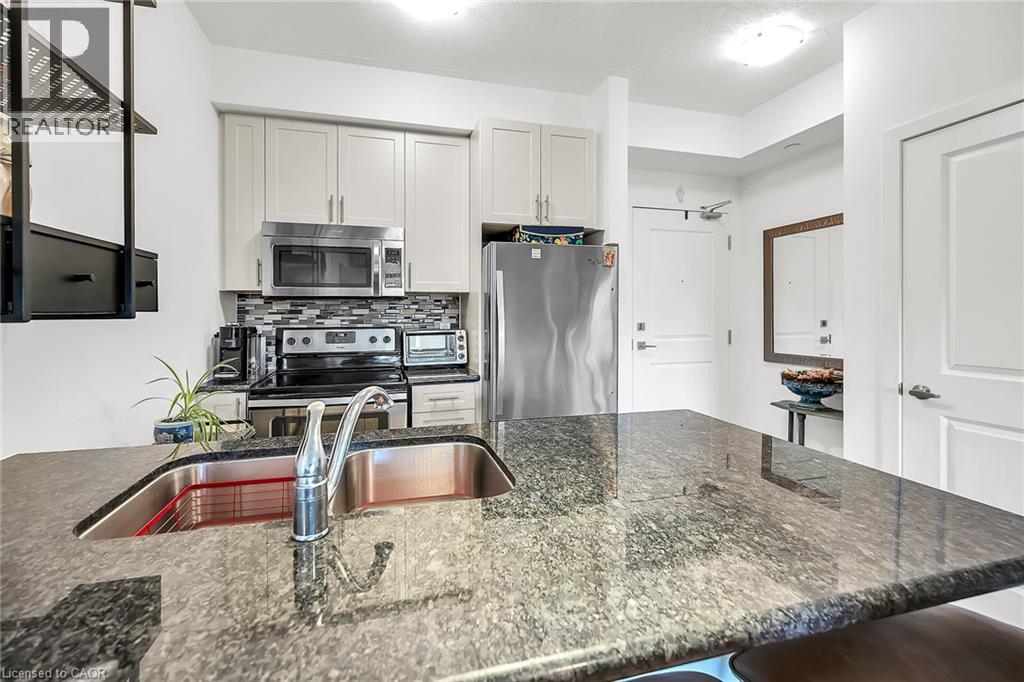 35 SOUTHSHORE Crescent Unit# 311, Hamilton, Ontario, L8W3W6 — Photo 12