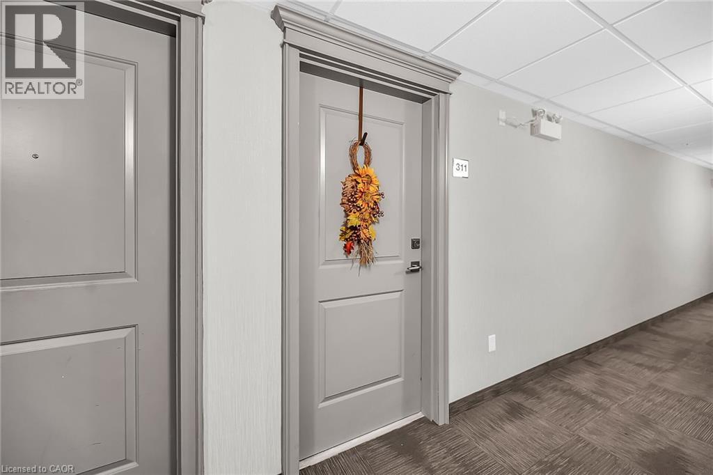 35 SOUTHSHORE Crescent Unit# 311, Hamilton, Ontario, L8W3W6 — Photo 26