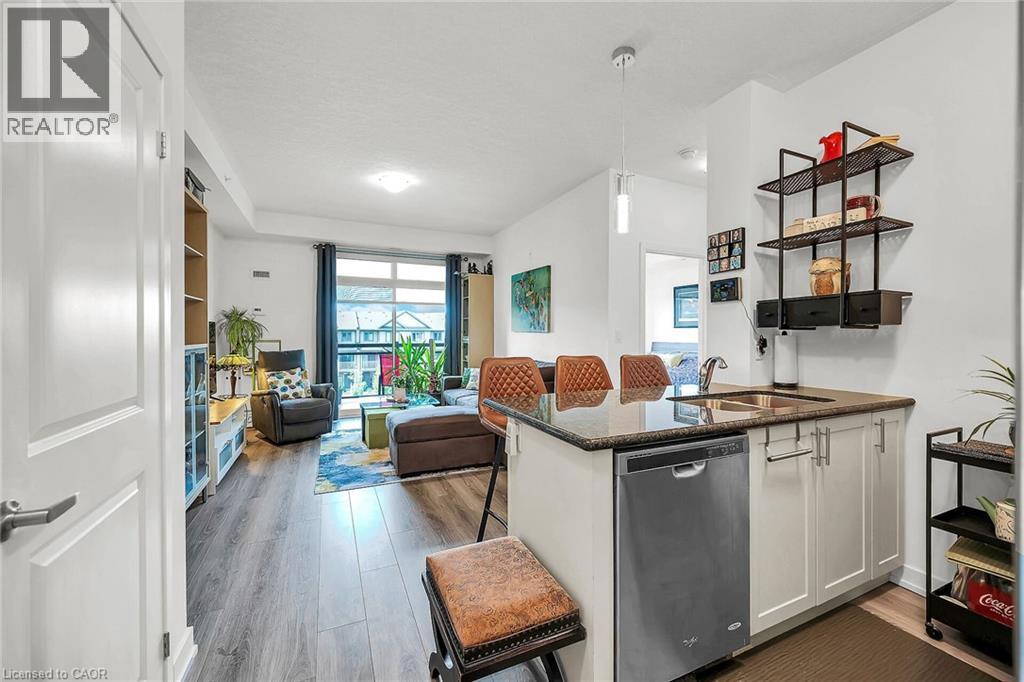 35 SOUTHSHORE Crescent Unit# 311, Hamilton, Ontario, L8W3W6 — Photo 7