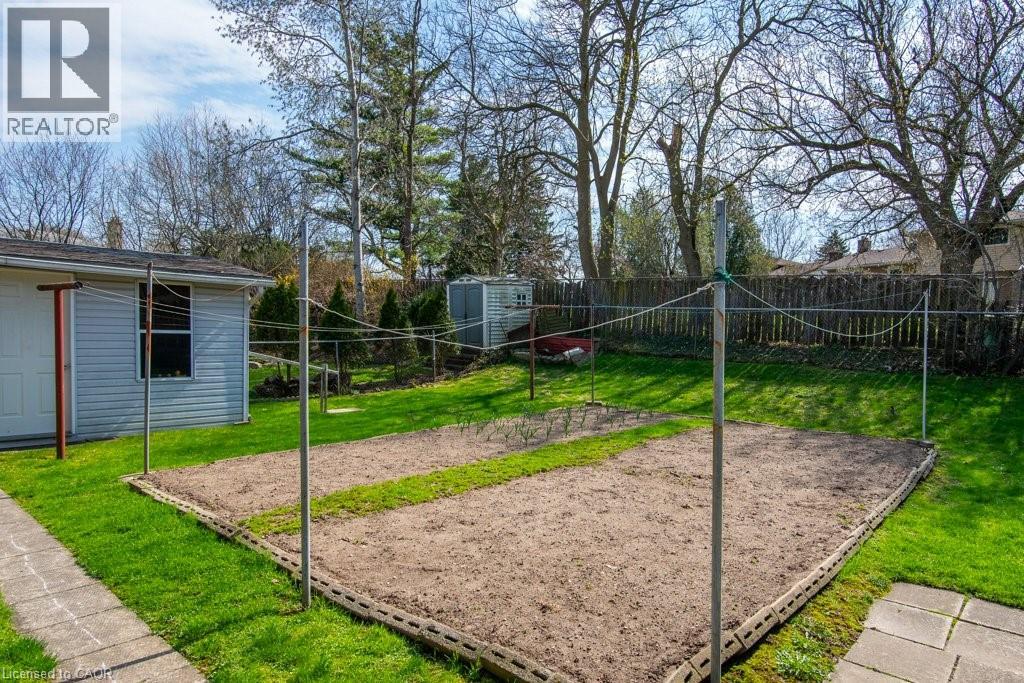 103 QUEENSTON Drive, Kitchener, Ontario, N2B2V2 — Photo 19