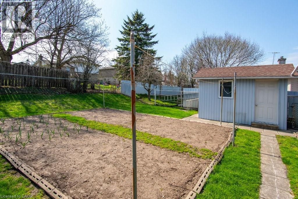 103 QUEENSTON Drive, Kitchener, Ontario, N2B2V2 — Photo 24