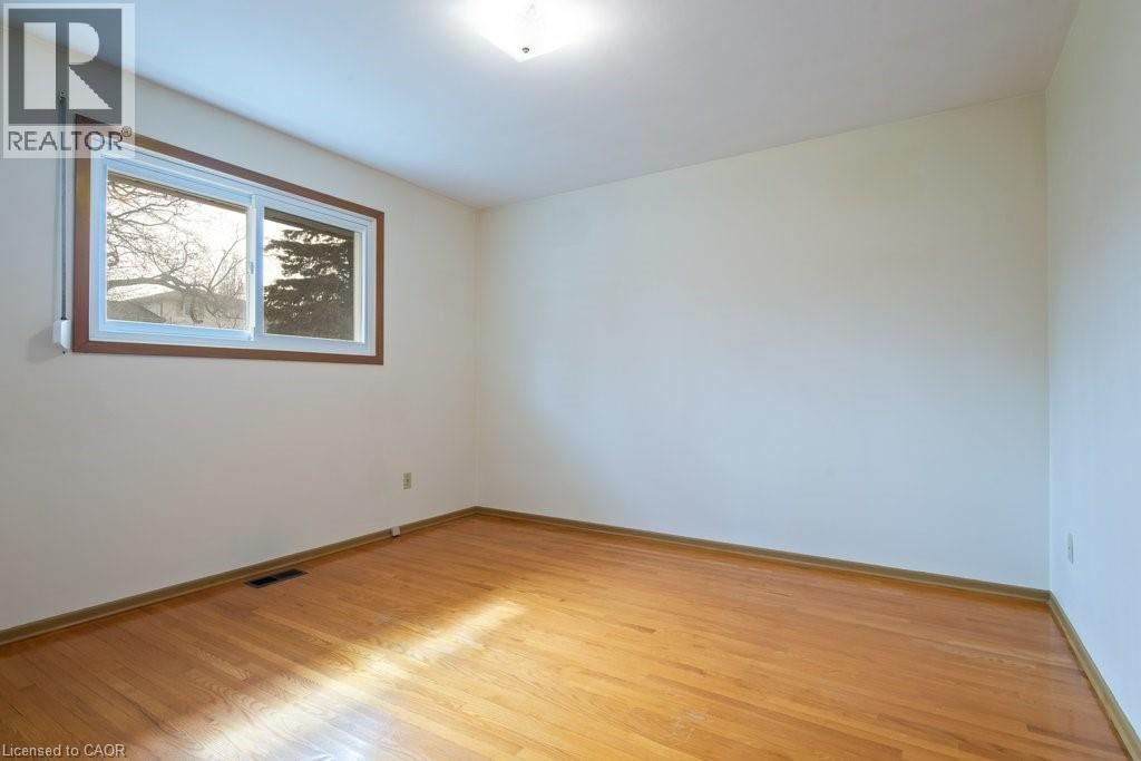 103 QUEENSTON Drive, Kitchener, Ontario, N2B2V2 — Photo 28