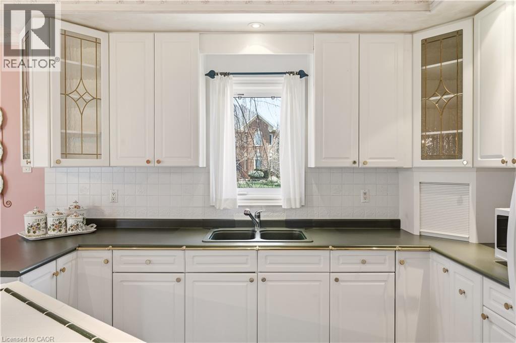 4125 MONTROSE Crescent, Burlington, Ontario, L7M4J5 — Photo 12