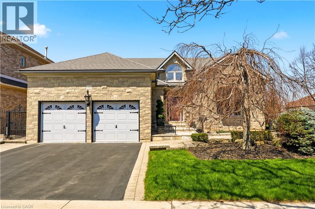 4125 MONTROSE Crescent, Burlington, Ontario, L7M4J5 — Photo 2