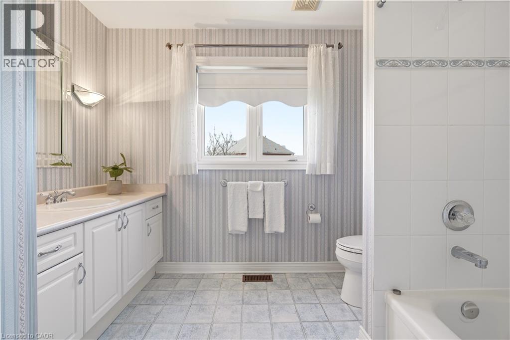 4125 MONTROSE Crescent, Burlington, Ontario, L7M4J5 — Photo 31