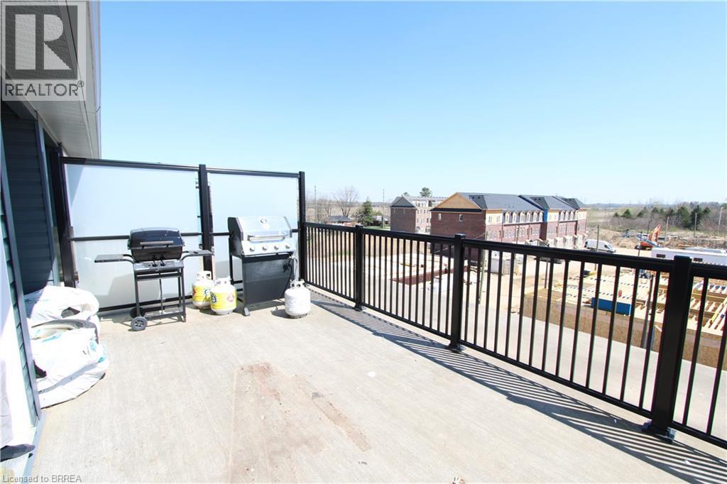 677 PARK Street N Unit# 13, Brantford, Ontario, N3R0A2 — Photo 22