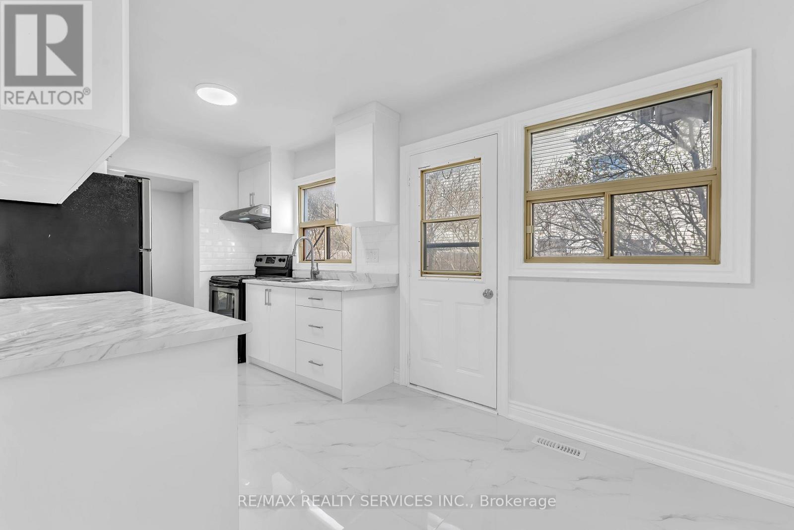 54 GREENE DRIVE, Brampton (Madoc), Ontario, L6V2R7 — Photo 11