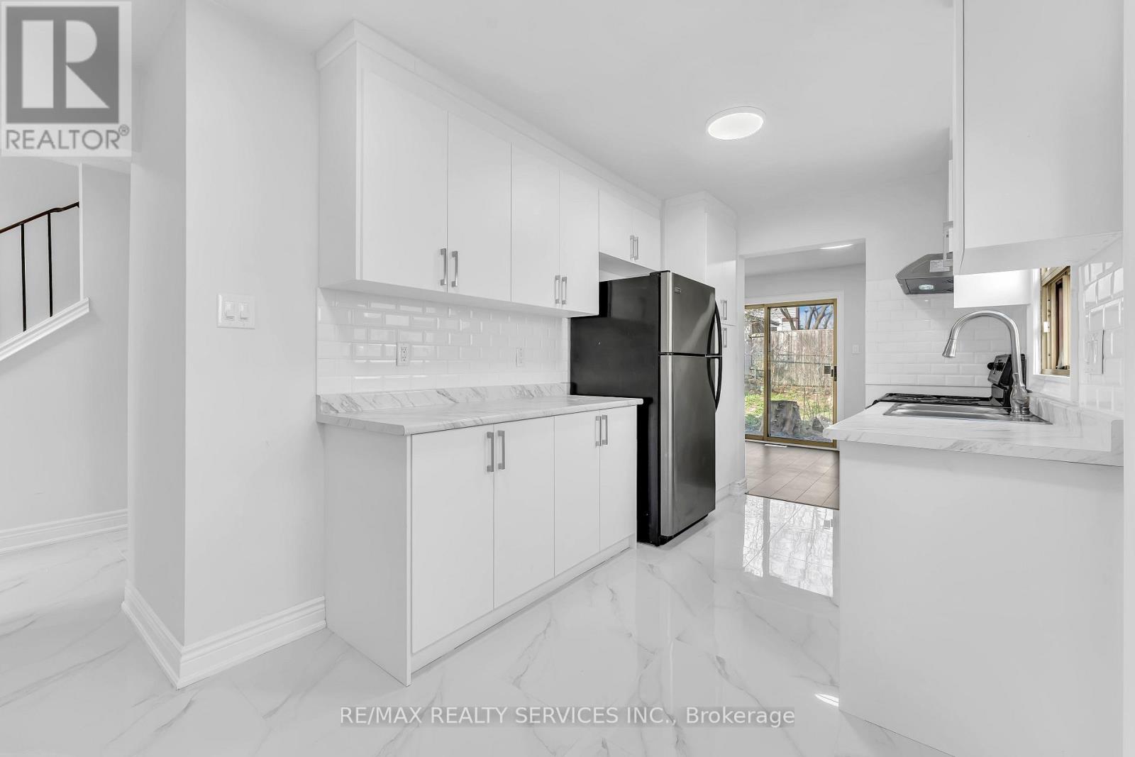 54 GREENE DRIVE, Brampton (Madoc), Ontario, L6V2R7 — Photo 9