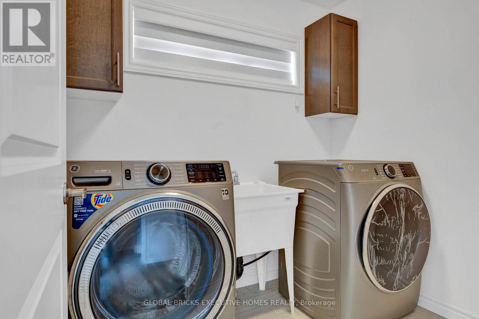 183 LONGBOAT RUN W, Brantford, Ontario, N3T5L5 — Photo 33