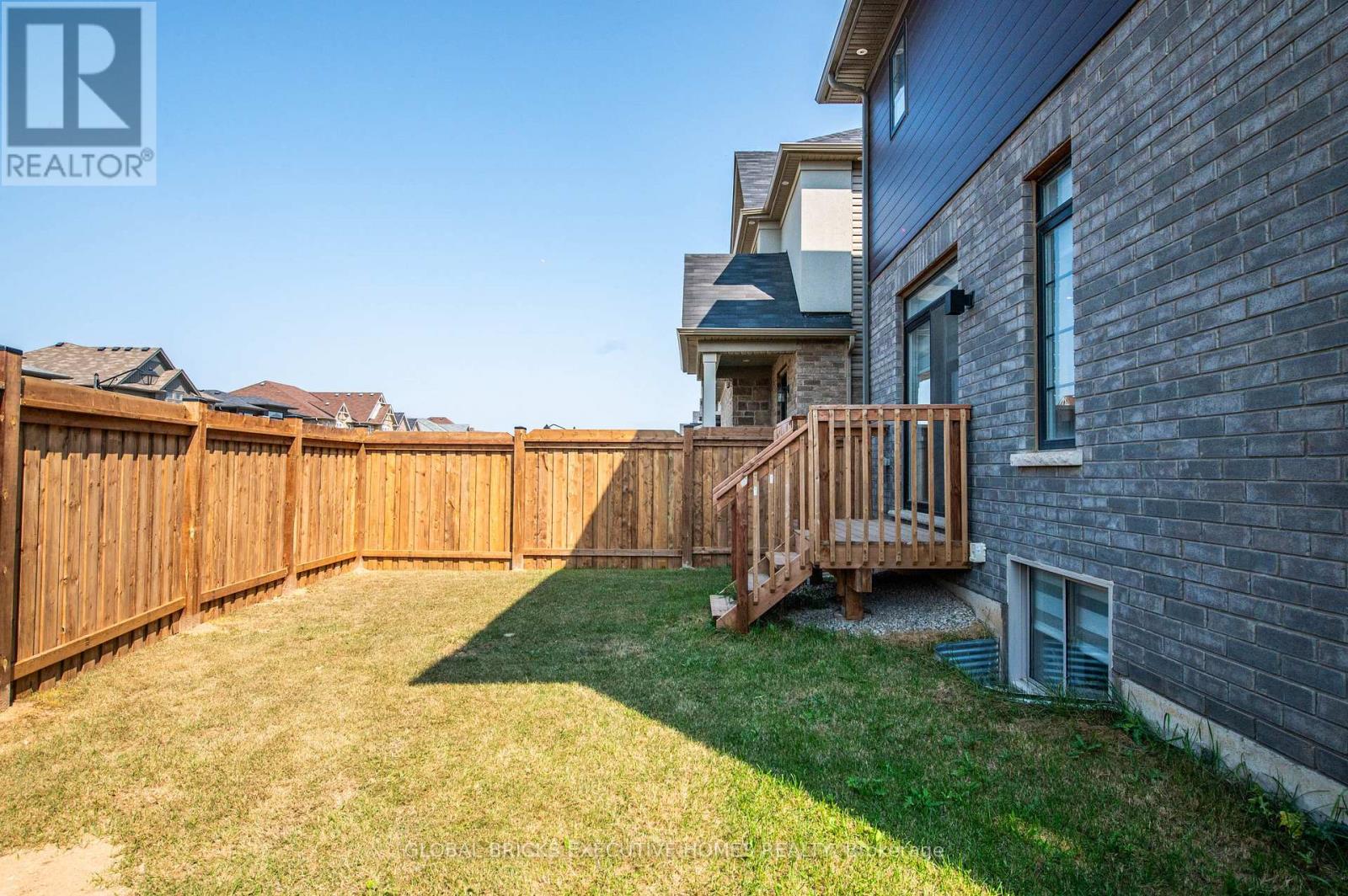 183 LONGBOAT RUN W, Brantford, Ontario, N3T5L5 — Photo 39