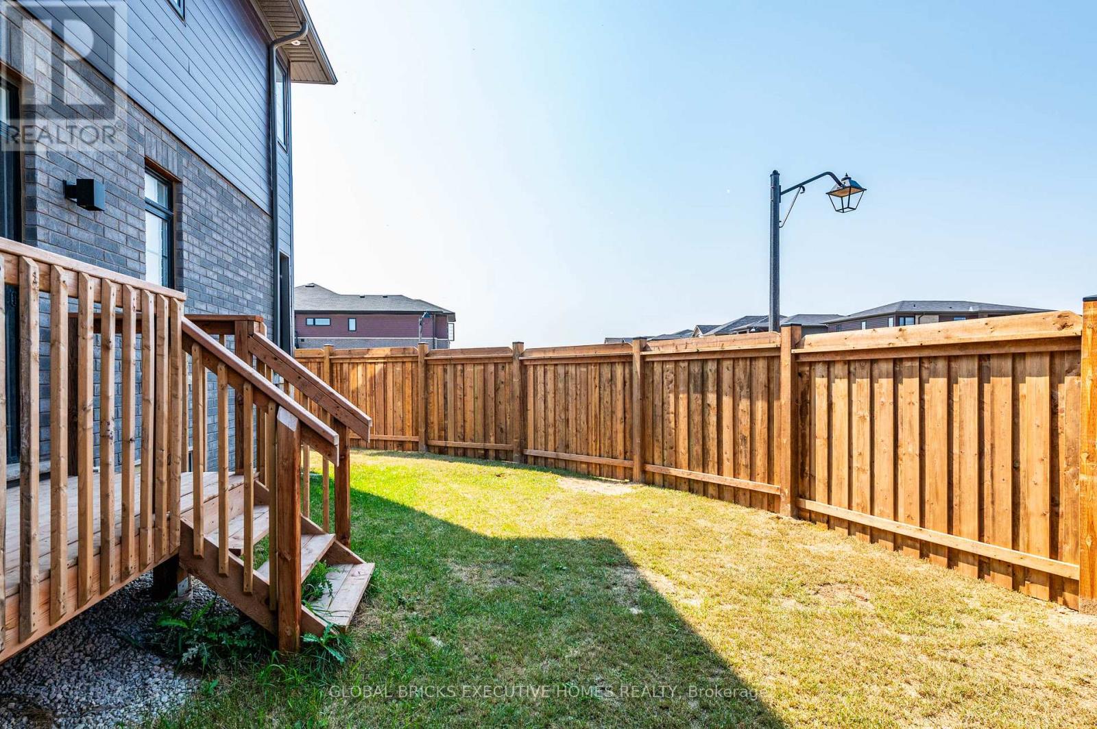 183 LONGBOAT RUN W, Brantford, Ontario, N3T5L5 — Photo 41