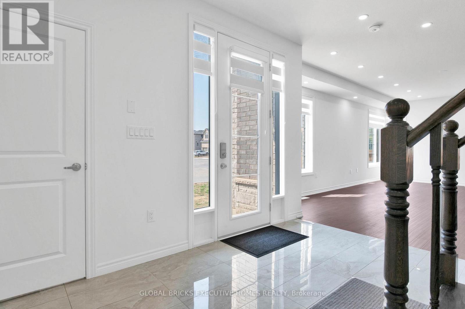 183 LONGBOAT RUN W, Brantford, Ontario, N3T5L5 — Photo 7