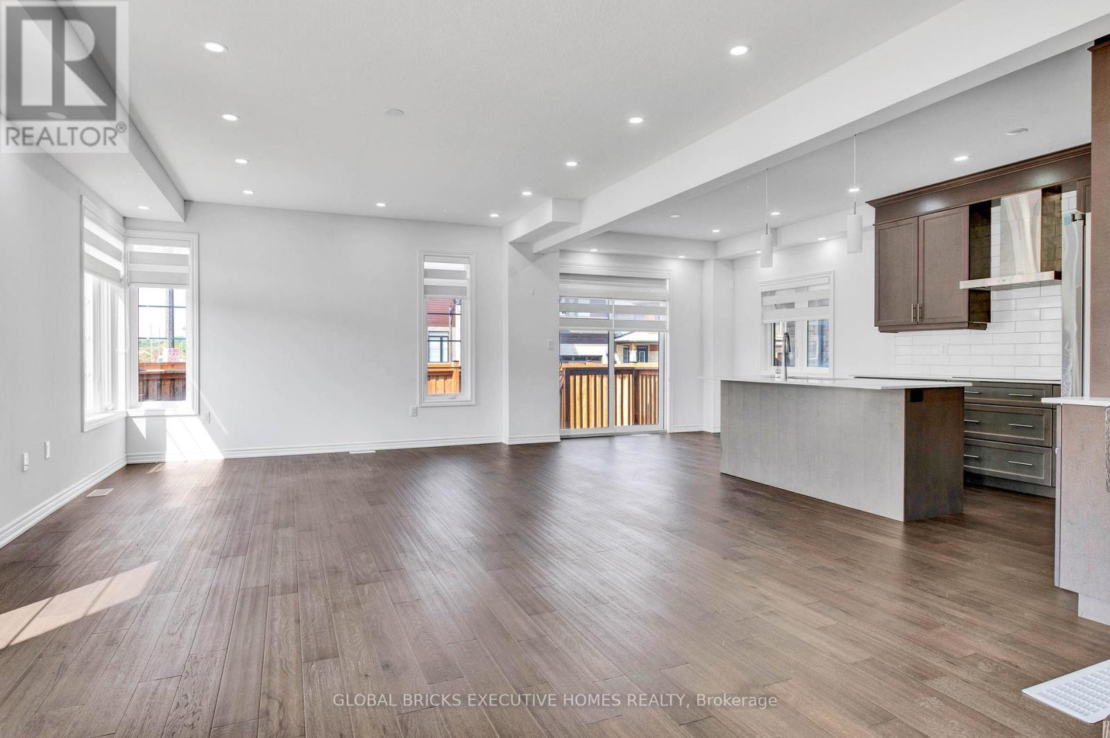 183 LONGBOAT RUN W, Brantford, Ontario, N3T5L5 — Photo 8