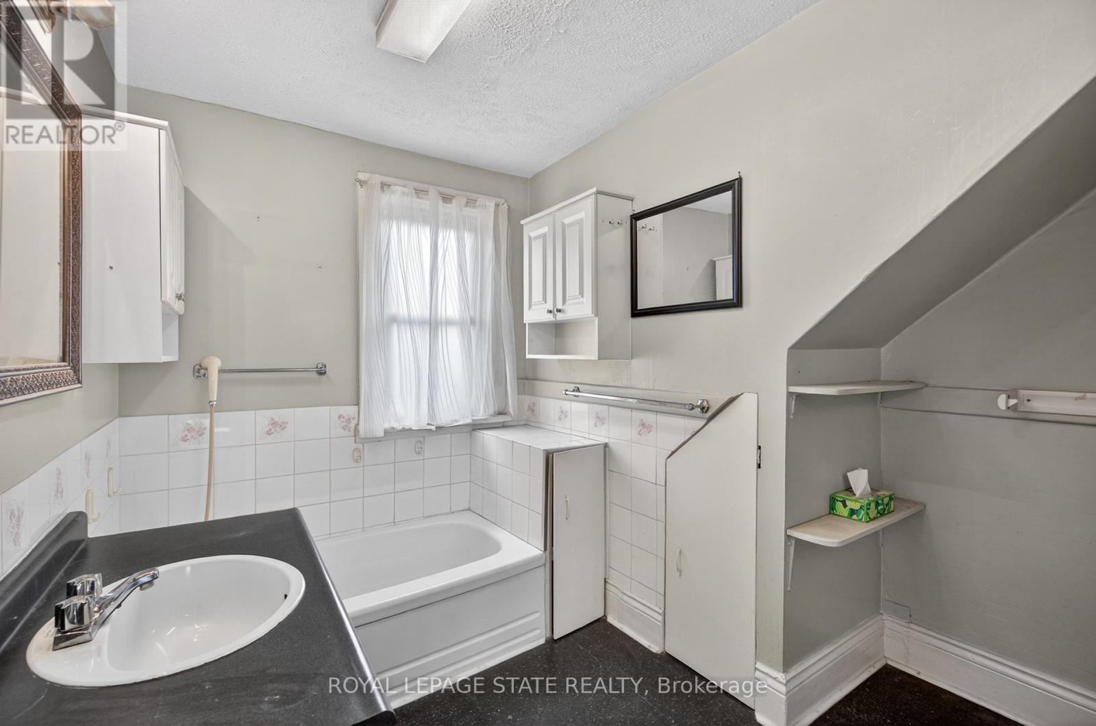 207 ROSSLYN AVENUE S, Hamilton (Delta), Ontario, L8M3J6 — Photo 32