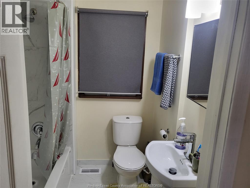 1682 ELSMERE AVENUE, Windsor, Ontario, N8X4H4 — Photo 11