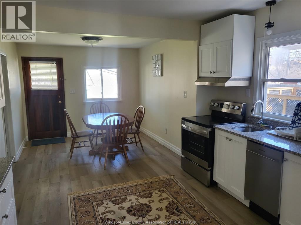 1682 ELSMERE AVENUE, Windsor, Ontario, N8X4H4 — Photo 4