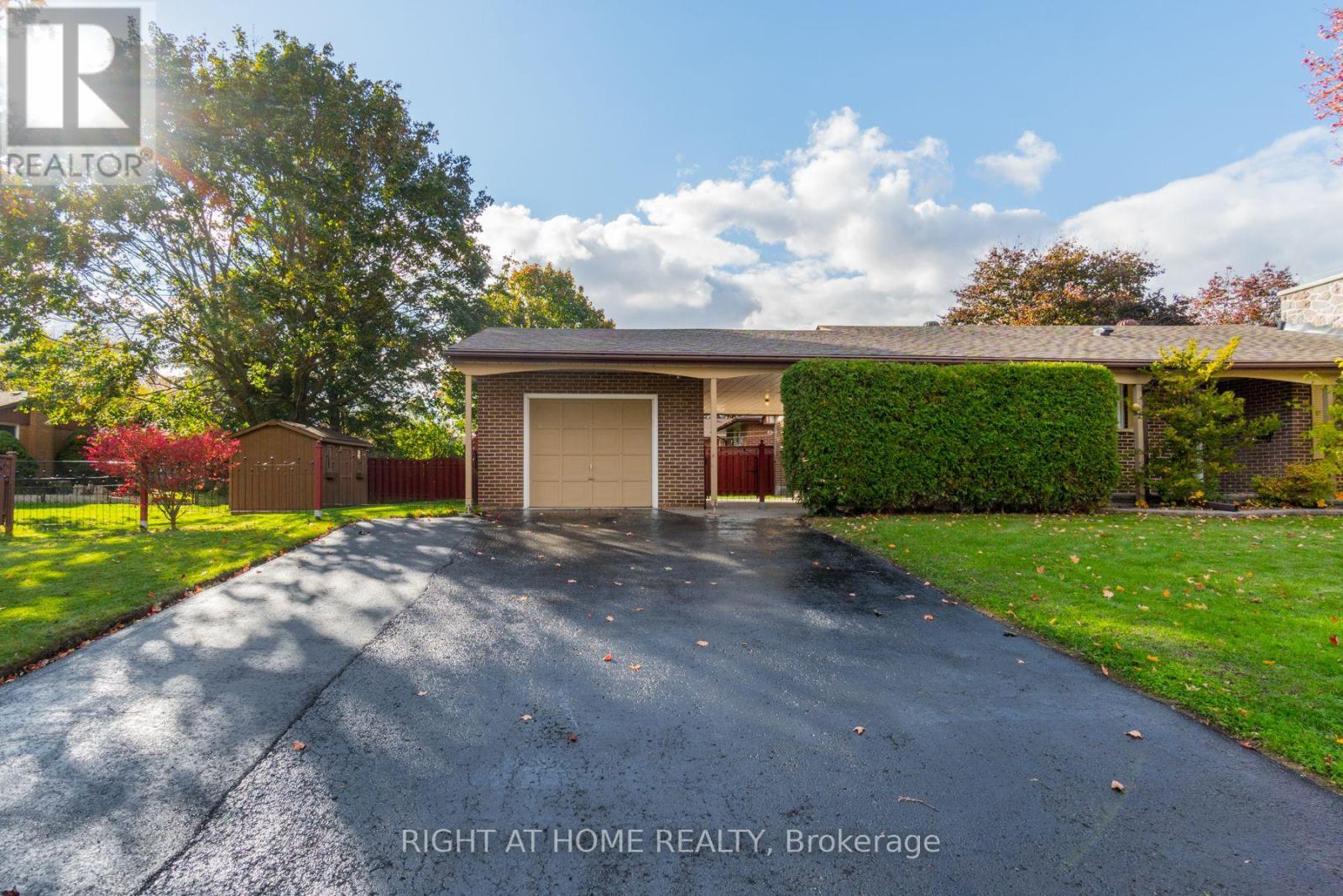 899 FLORELL DRIVE, Oshawa (Donevan), Ontario, L1H6W3 — Photo 2
