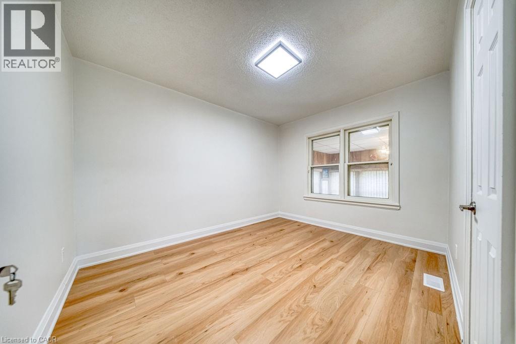 22 DAVID Avenue, Hamilton, Ontario, L9A3V1 — Photo 20