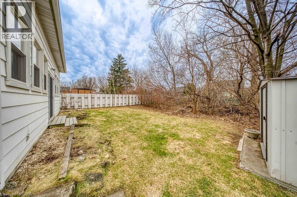 22 DAVID Avenue, Hamilton, Ontario, L9A3V1 — Photo 33