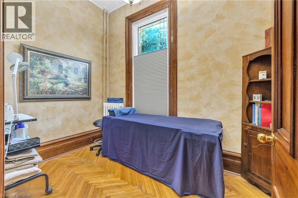 77 LIGHT Street, Woodstock, Ontario, N4S6G9 — Photo 7