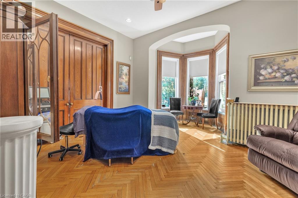 77 LIGHT Street, Woodstock, Ontario, N4S6G9 — Photo 8