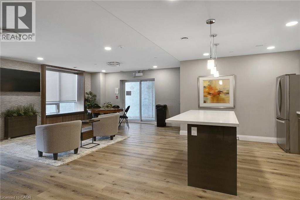 399 QUEEN Street Unit# 216, Kitchener, Ontario, N2M1A3 — Photo 24