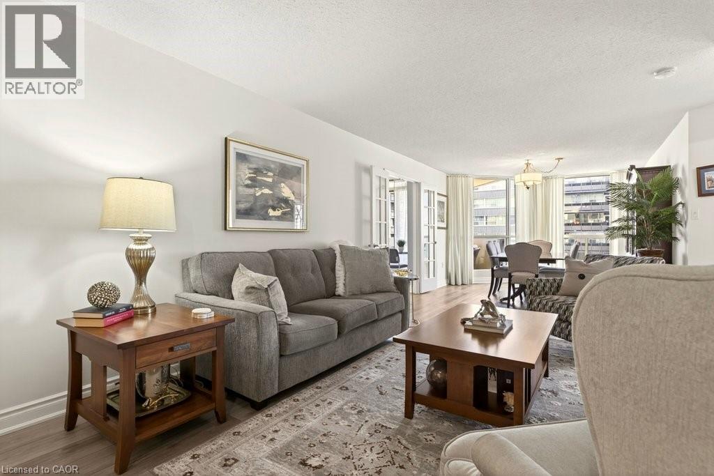 1237 NORTH SHORE Boulevard E Unit# 803, Burlington, Ontario, L7S2H8 — Photo 9