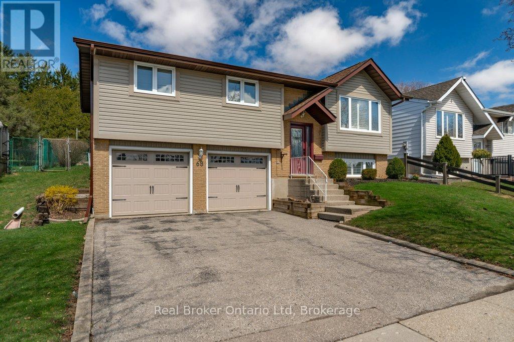 68 SETTLERS DRIVE, Kitchener, Ontario, N2E2L8 — Photo 4