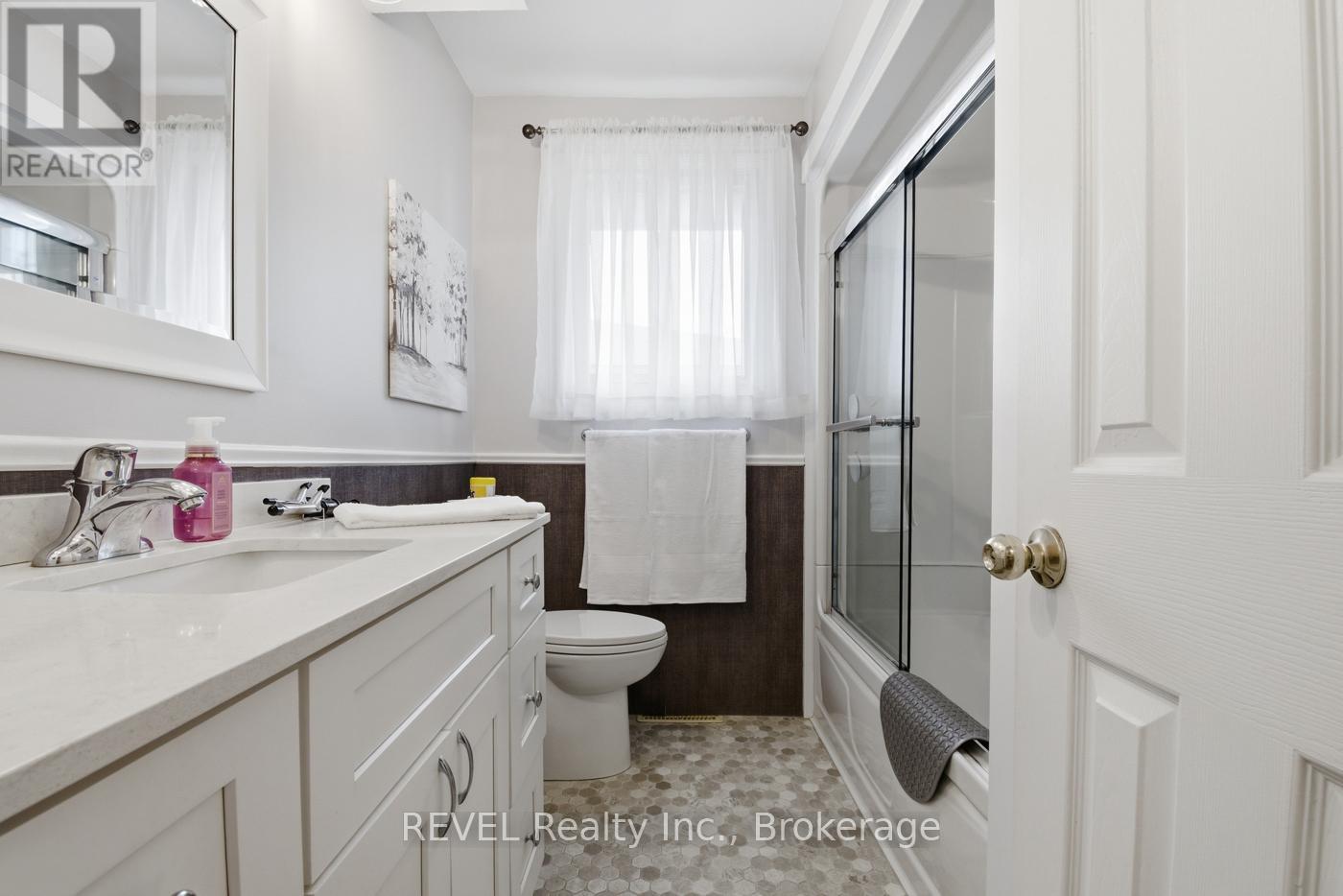 108 RICHMOND STREET, Thorold (Thorold Downtown), Ontario, L2V3H1 — Photo 18