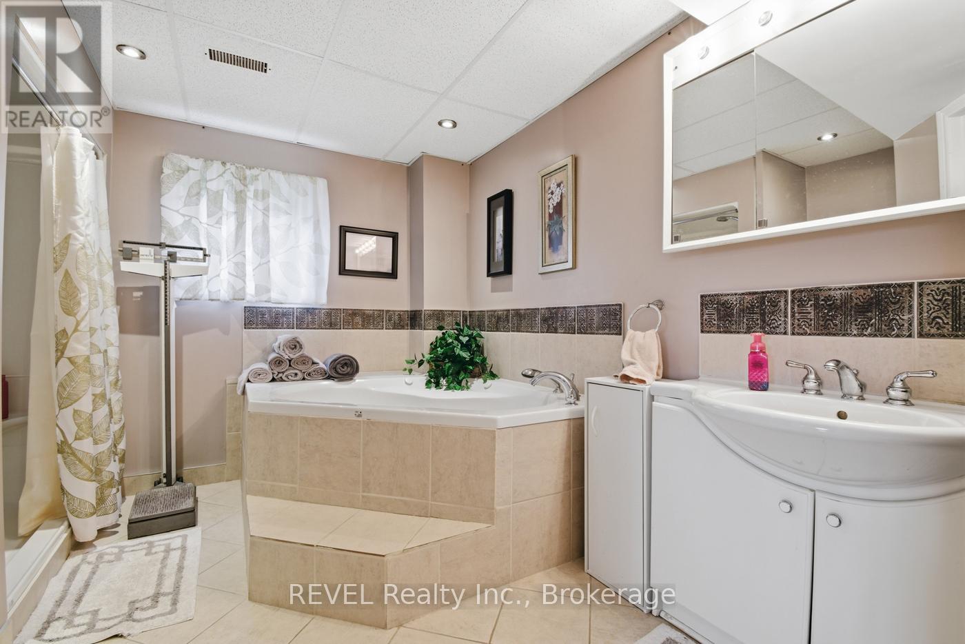 108 RICHMOND STREET, Thorold (Thorold Downtown), Ontario, L2V3H1 — Photo 28