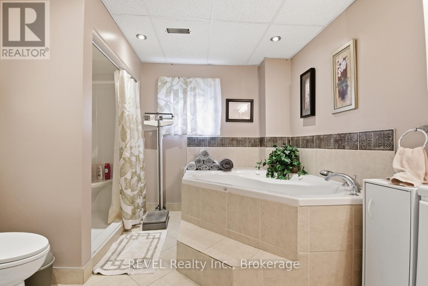 108 RICHMOND STREET, Thorold (Thorold Downtown), Ontario, L2V3H1 — Photo 29