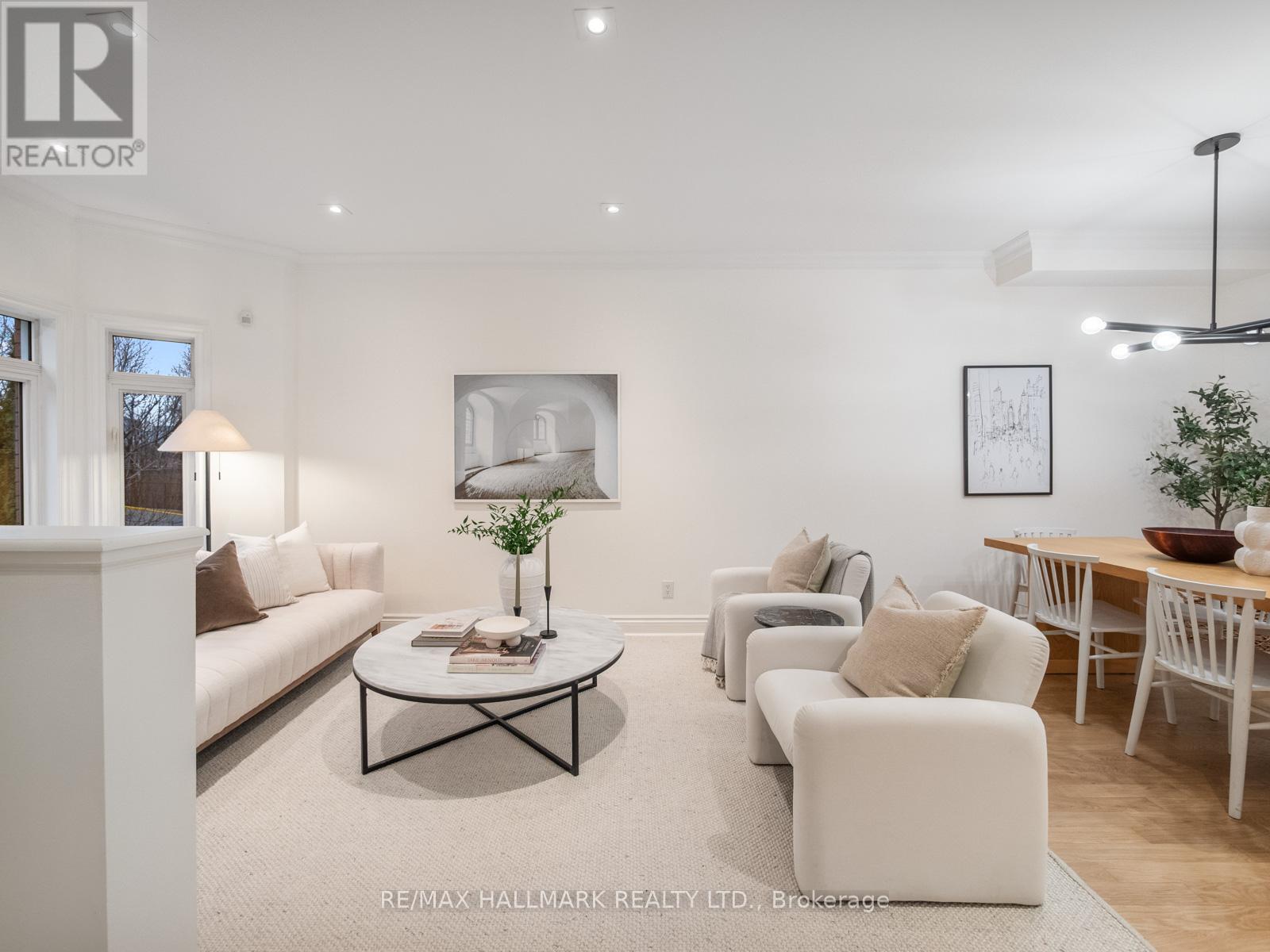 26 EASTMOUNT AVENUE, Toronto (Playter Estates-Danforth), Ontario, M4K1V1 — Photo 3