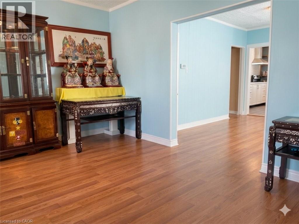 54 EDINBURGH Avenue, Hamilton, Ontario, L8H2C5 — Photo 11