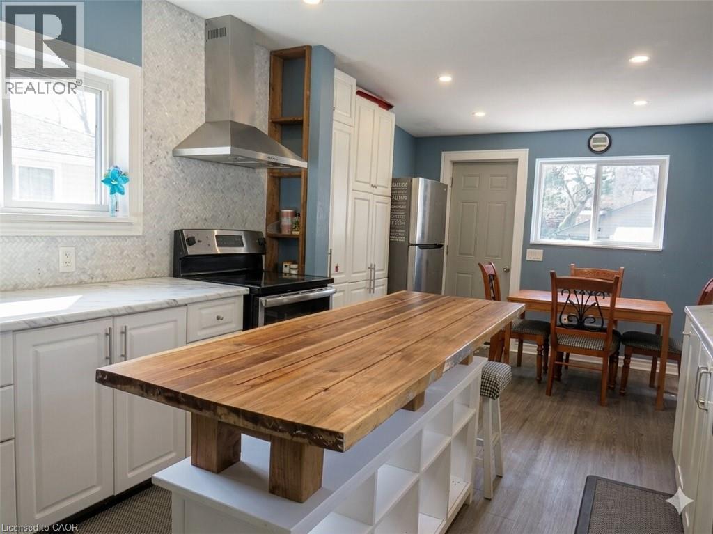 54 EDINBURGH Avenue, Hamilton, Ontario, L8H2C5 — Photo 3
