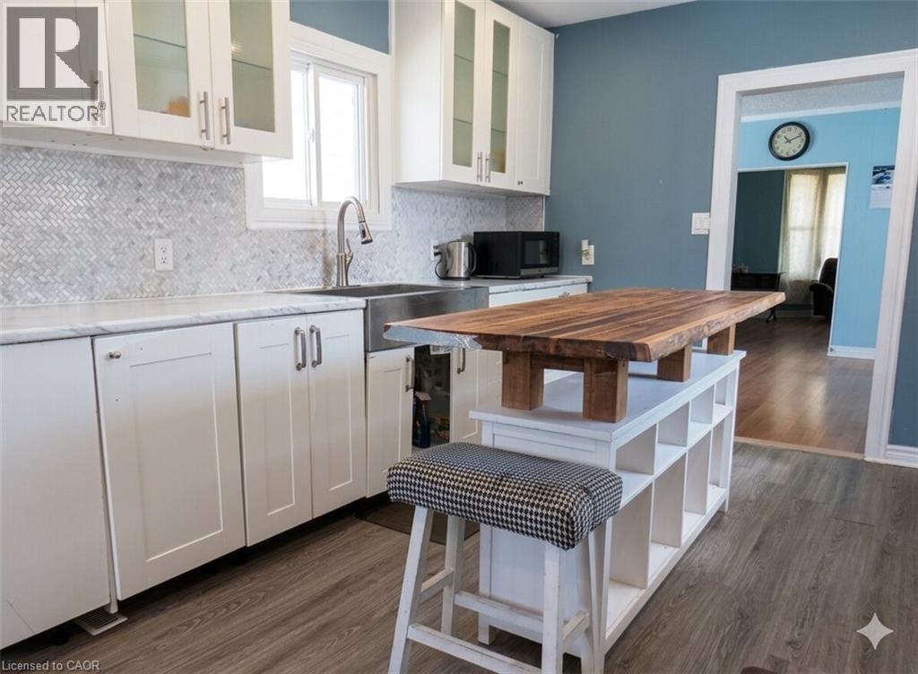 54 EDINBURGH Avenue, Hamilton, Ontario, L8H2C5 — Photo 8