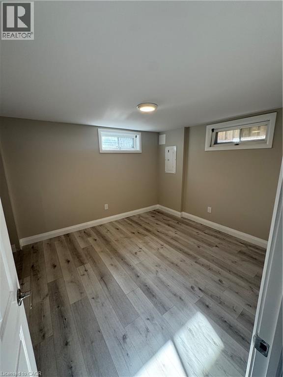 25 HOWLAND Drive Unit# Lower, Kitchener, Ontario, N2E1G1 — Photo 10